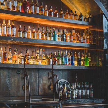 Compre Bar para casa com O Carpinteiro Artesão