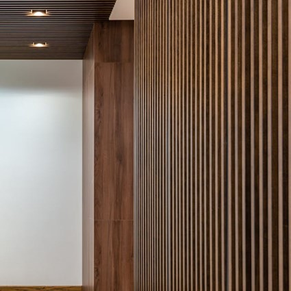 Compre Painel Decorativo com O Carpinteiro Artesão